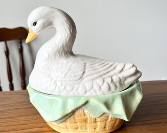 Vintage Ceramic Swan in a Basket Lidded Green Dish