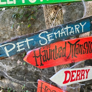 Spooky Halloween Wooden Directional Signs | Haunted House Decor | Rustic Outdoor Yard Sign | Witch Party Decoration | Trick or Treat