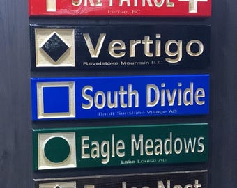 Mini 3&quot; x 13&quot; Ski Trail Wood Carved Sign