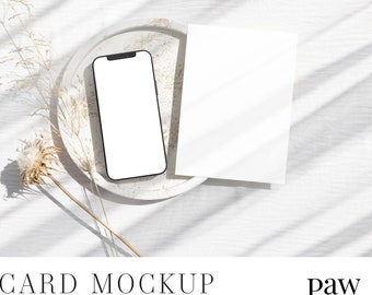 Mockup iPhone'a, Mockup karty 5x7, Mockup ekranu iPhone'a, Mockup urządzenia, Mockup karty stylizowanej, Mockup karty cyfrowej, Mockup obrazu, Media społecznościowe