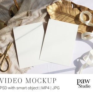 Video Karte Mockup, 5x7 Karte Mockup, Einladungs Karte Mockup, Hochzeit Mockup, Video Mockup, Set 2 Karten Mockup, Gold Präsentation Mockup VGC