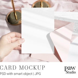 Karte In Hand Mockup, 5x7 Karte Mockup, Hochzeitskarte Mockup, Grußkarte Mockup, Blanko Karte Mockup, Karte mit Umschlag ihc PRG 8e