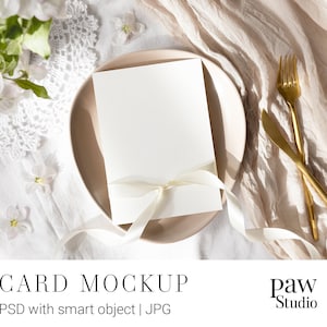 5 x 7 kaartmodel, uitnodigingsmodel, wenskaart, mockupsjabloon, briefpapiermodel, plaatskaartmodel, minimale bruiloft, gestileerde kaartmodel