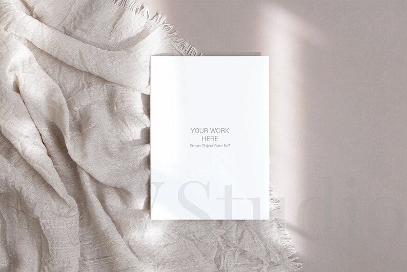 Video Mockup, Invitation Mockup, Photoshop Mockup, Mockup Video, Presentation Mockup, 5x7 Card Mockup, Wedding Mockup, Card Mockup, Greeting Card, Invitation Card, PSD Mockup, Video template, Animated mockup