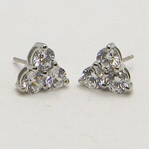Amazing Beautiful Cubic Zirconia stud Earring* 925 Sterling Silver stud Earring*Cubic zirconia Silver jewelry*Wedding Earring* Gift For Her