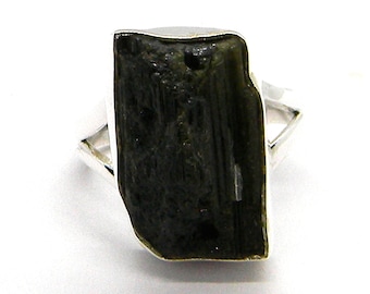 Ruwe zwarte toermalijnring – sterlingzilveren statement-sieraden – handgemaakte edelsteen