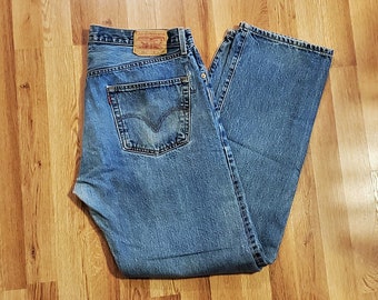 levi's button fly 501 jeans