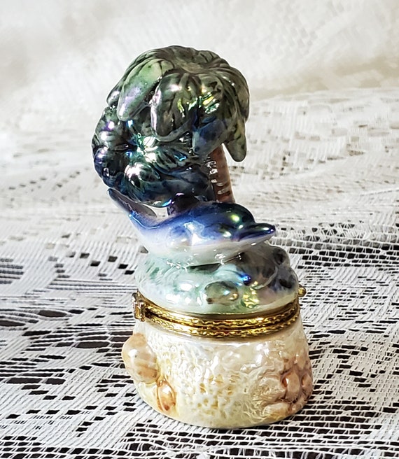 Hinged Trinket Box Palm Tree & Dolphin Ceramic. T… - image 7