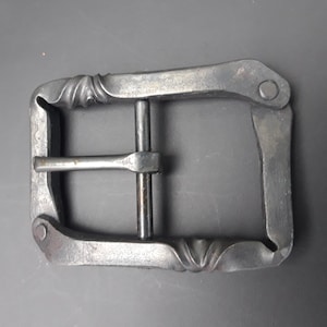 Belt buckle 4cm wide