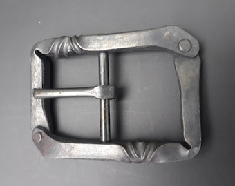 Belt buckle 4cm wide