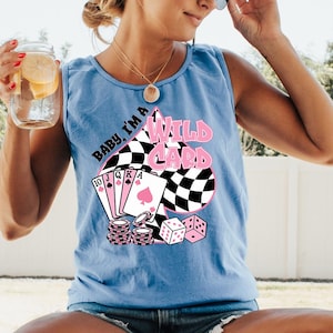 Baby I'm A Wild Card - Regata Comfort Colors, Camisa Cowgirl Ace Card, Camisa de Carta de Baralho, Camiseta Vintage Western, Country Western