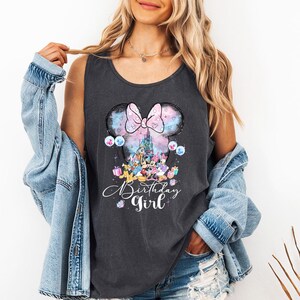 Disney Birthday Girl (weiß) - Comfort Colors Tanktop, Disney Birthday T-Shirt, Geburtstags-Shirt, Disney Birthday Girl, Geburtstag Squad Shirt
