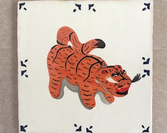 Hariko Tora Japanische Tigerkunst / Rustikale portugiesische Fliese / Wohndekoration
