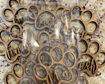 Custom Dog/Cat Name Ornaments | Paw Print Ornament