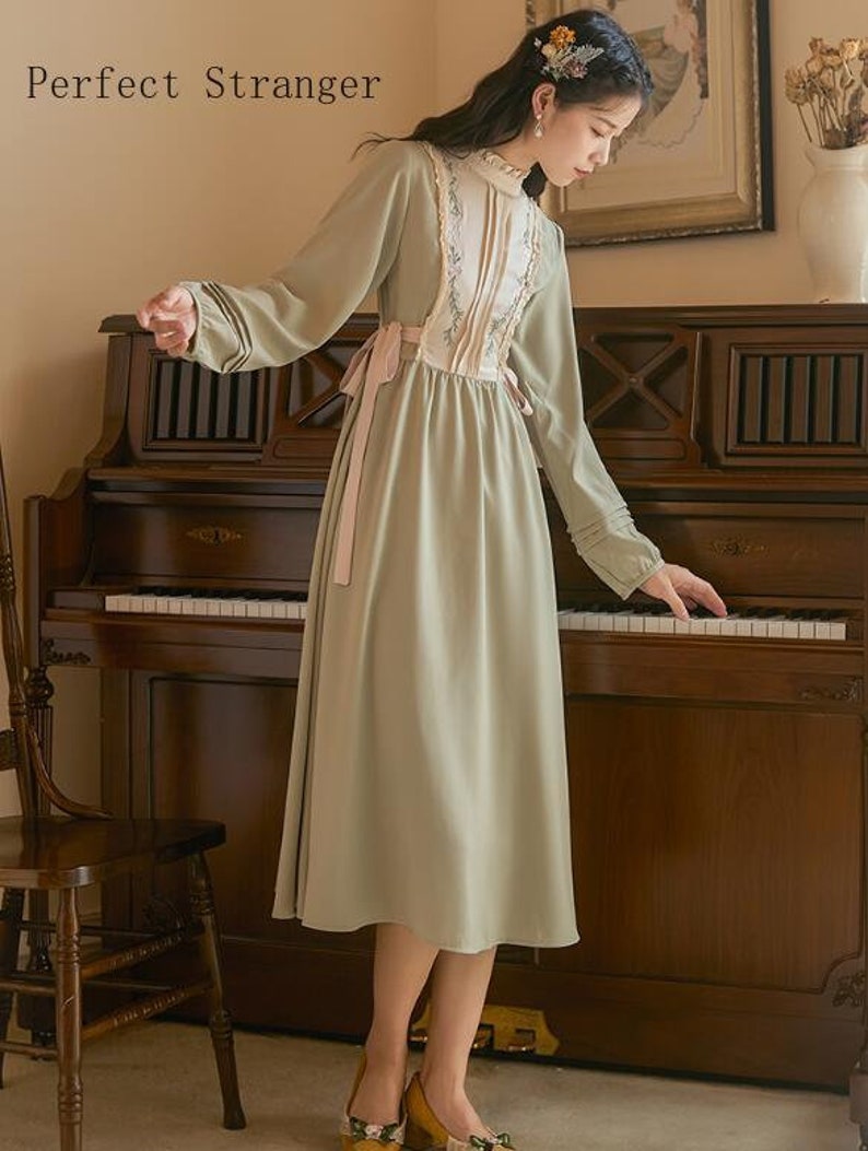 High Quality Hot Sale Retro Hot Sale Stand Collar Flower image 5