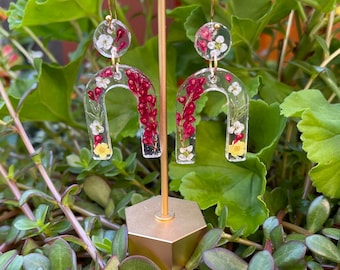 Orecchini a forma geometrica di fiori secchi