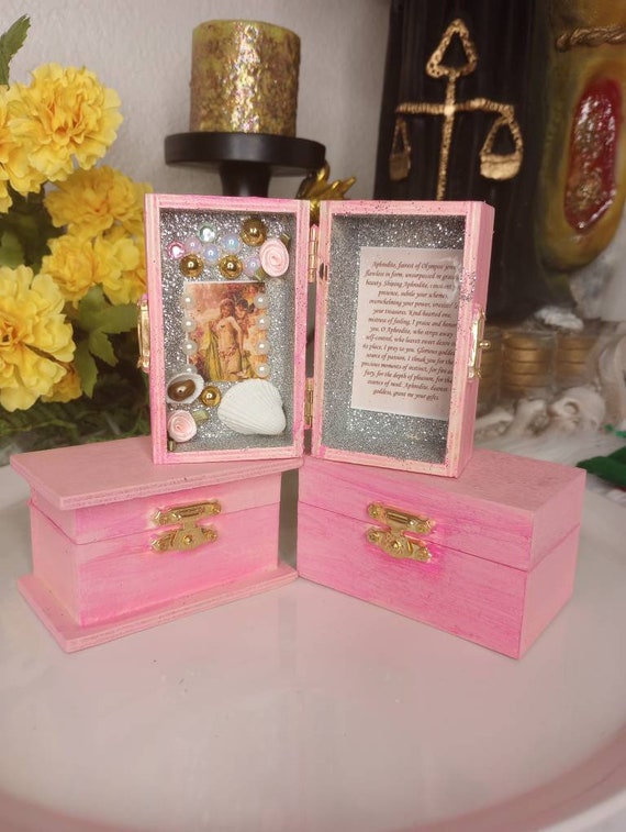 Aphrodite keepsake money amulet box oil prayer goddess Venus love beauty