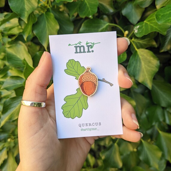 Acorn Pin - Wooden Pin Brooch - Woodland Nature - Autumn Pin - Oak Lapel Badge - Plant Lover Pins - Easy Gifts - Mothers Day Gift - For Mum