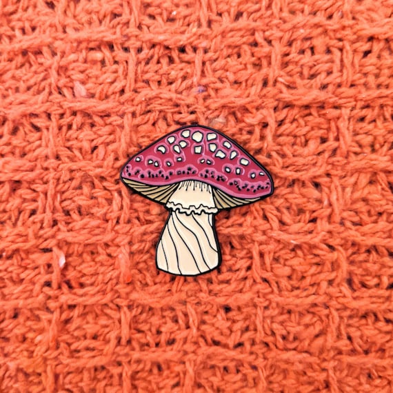 Fly Agaric Pin - Fungi Lapel Pin - Toadstool Pin - Mushroom Soft Enamel Pin - Cute Pins - Easy Gifts - Valentine's Gift - Mothers Day Gift
