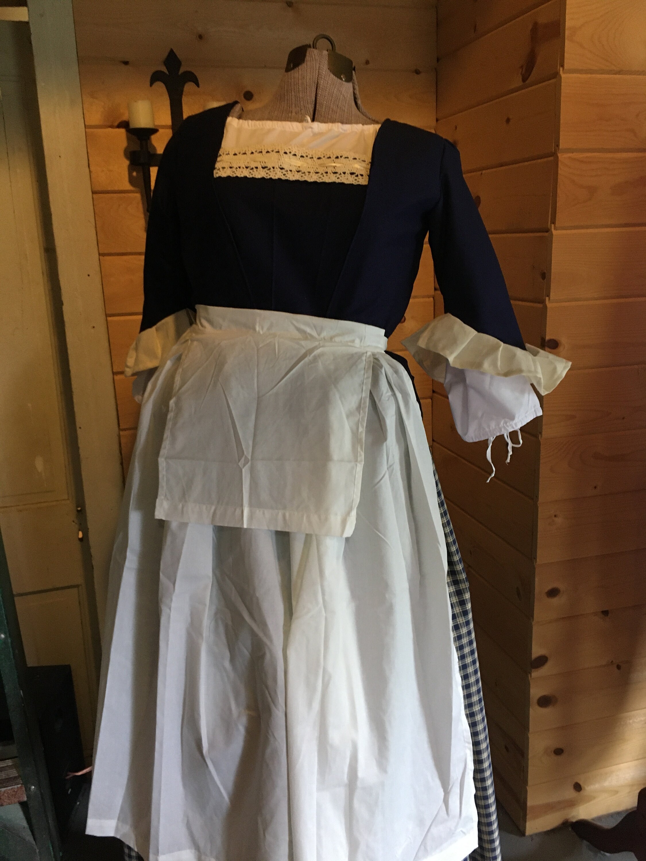 Colonial Bibbed Pinner Apron Etsy
