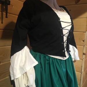 Komplettes kurzes Jacken-Outfit aus der Kolonialzeit des 18.Jahrhunderts