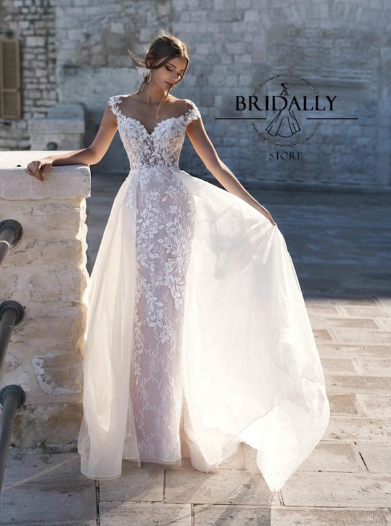 White Lace Wedding Dress Floral Lace Wedding Gown Open Back - Etsy