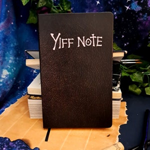 A5 Yiff Note Parodie Notizbuch | Gepunktetes Papier