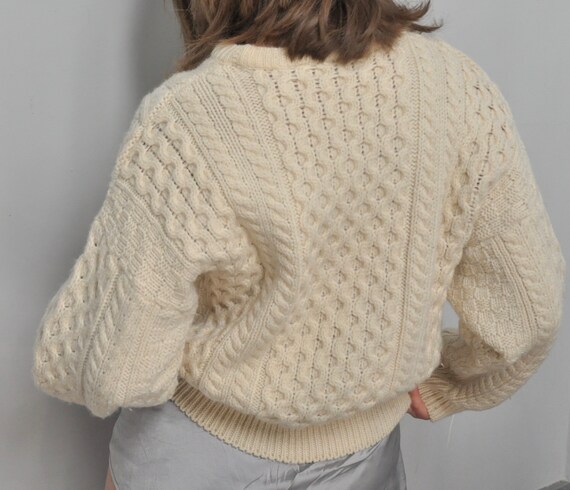 Vintage hand knit cream wool chunky sweater cable