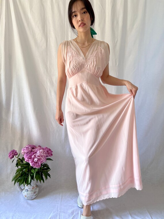 Vintage 1930s silk and tulle blush pink dress - image 1