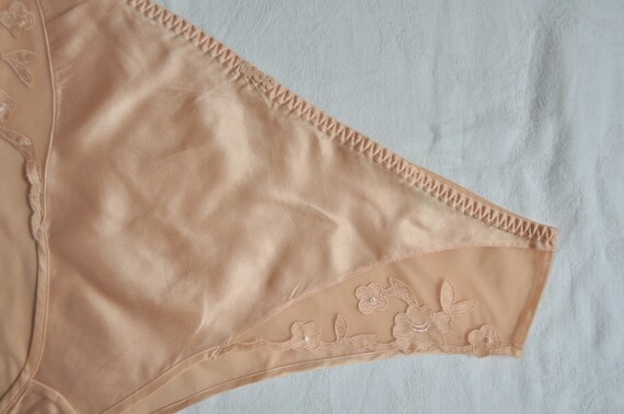 Vintage Dior silk and lace underwear / lingerie i