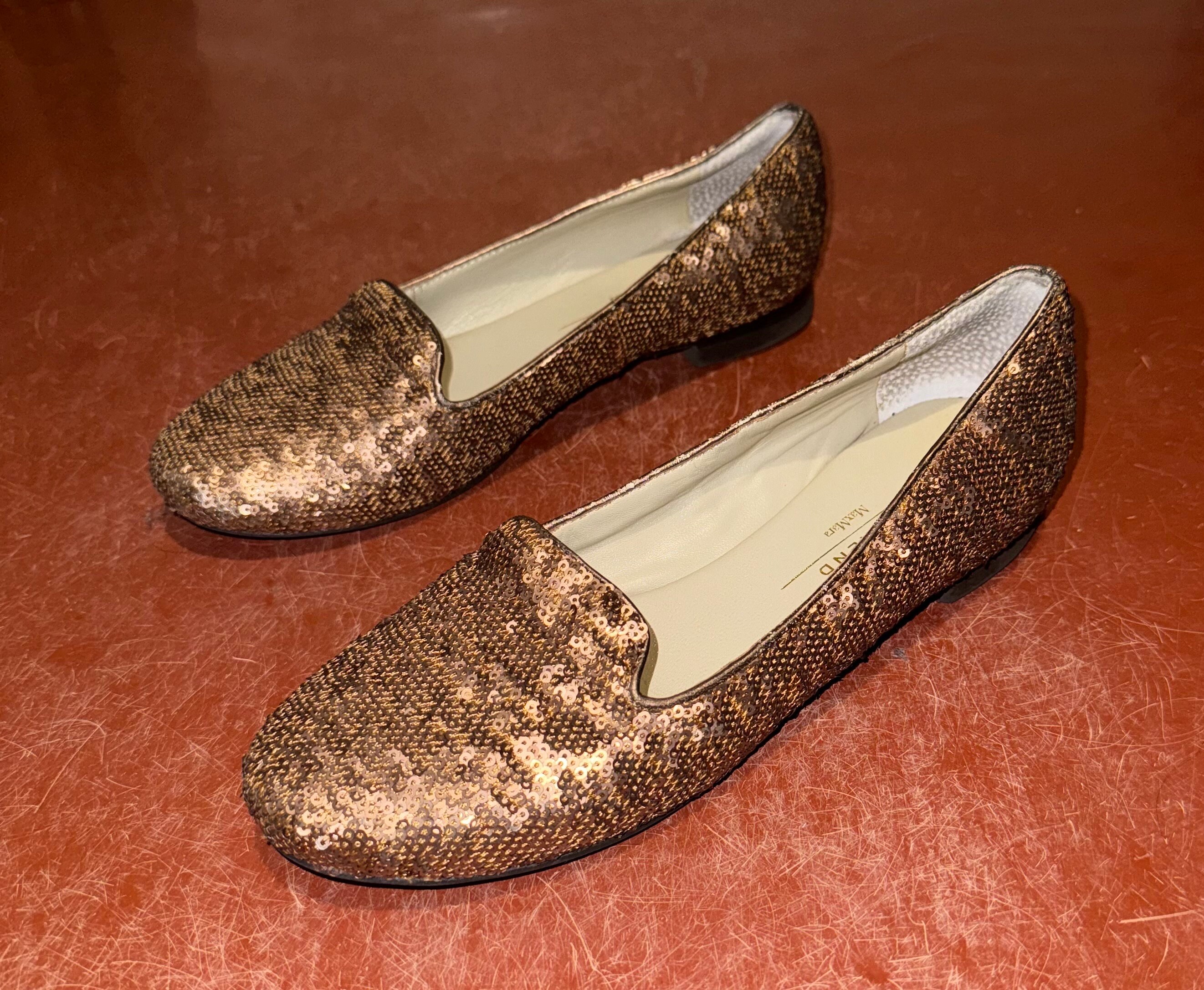 Rare, Original Max Mara Weekend Gold Glitter Covered Leather  display picture 1