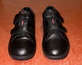 靴 1999aw prada velcro leather shoes rare Vintage Prada Boots Cross Strap Velcro F/W 1999 2000s Prada