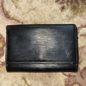 Vintage louis vuitton leather wallet