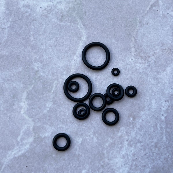 20PCS Black Replacement Rubber O Rings for Ear Tunnel Gauges Plugs Tapers, Labret, Industrial, Cartilage, Retainer Piercing O-Ring 1.2-12mm