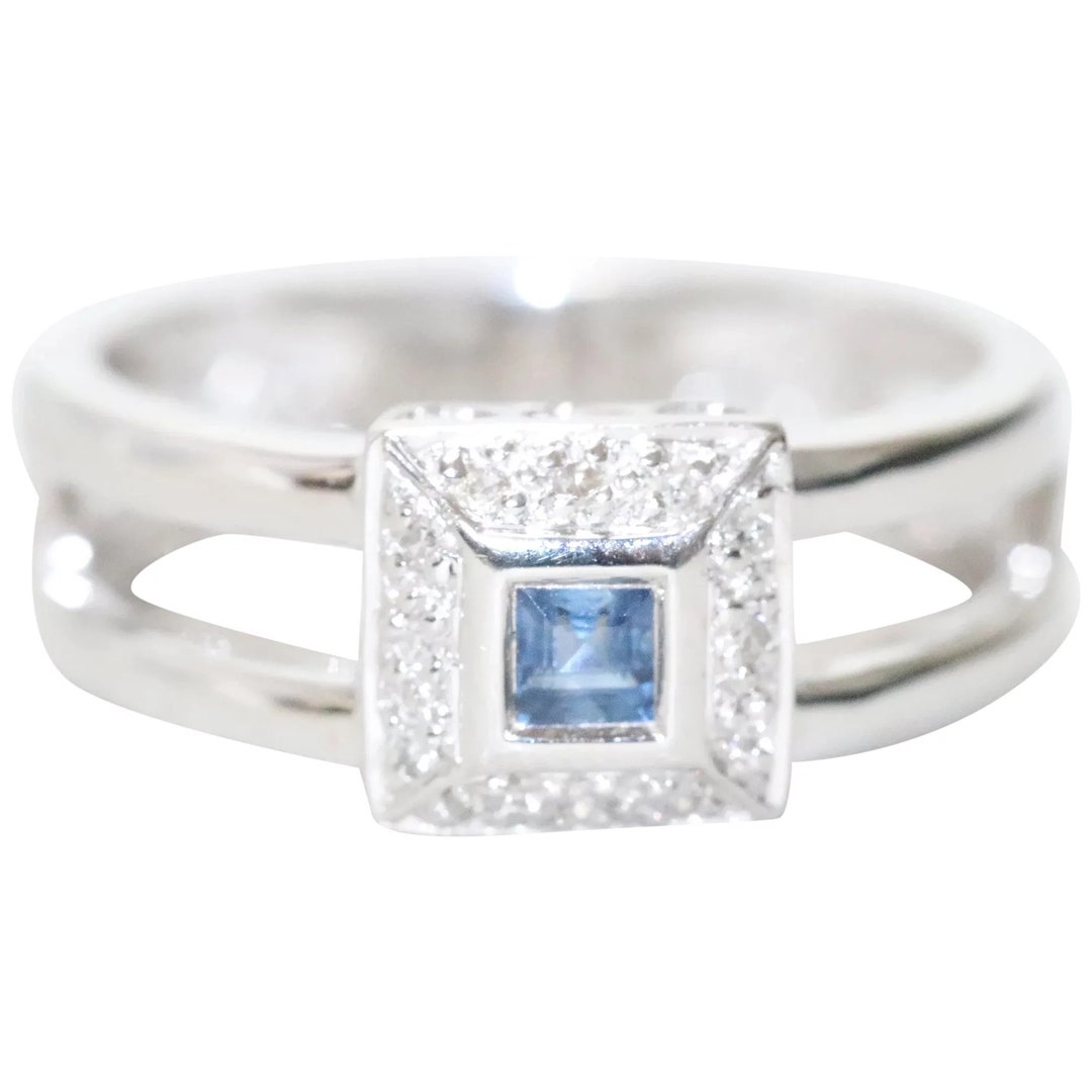 Saphir Bleu Taille Octogonale 2.05 Ct - Qualité AAAAA, Pur à La Loupe - Créé En Labo, Sri Lanka