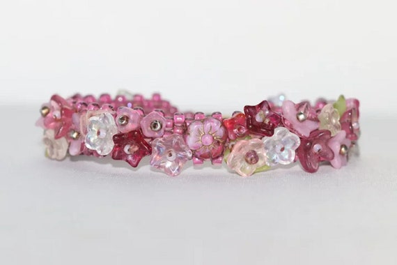 Vintage Handmade Floral Bracelet - image 2