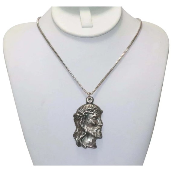 Vintage Jesus Christ Necklace