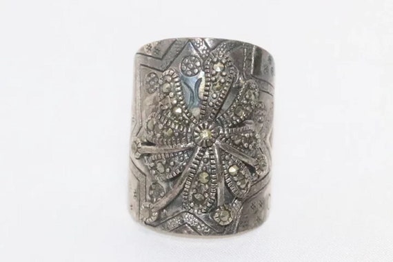Sterling Silver Marcasite Hand Engraved Ring - image 2