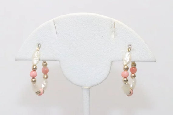 Vintage 14KT Gold Coral And Pearl Hoop Earrings - image 2