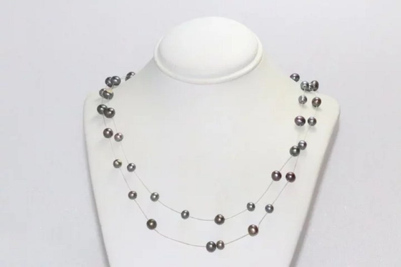 14K Yellow Gold Double Stranded Fish Wire Black Pearled Necklace