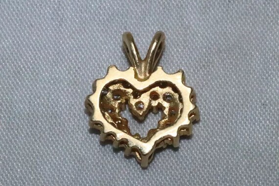 14 KT Gold Heart Diamond Pendant - image 4