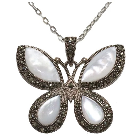 Sterling Silver Mother of Pearl and Marcasite Butt