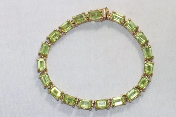 14K Yellow Gold 19.0 CT Emerald Cut Peridot Brace… - image 2