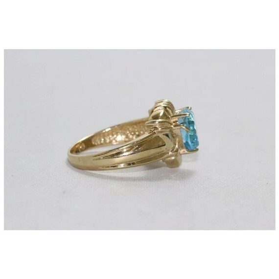 もさ♡14kgf 14 KT Yellow Gold Blue Topaz Ring
