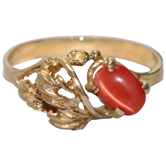 18 KT Gold Floral Designed Carnelian Stone Ring - image 1