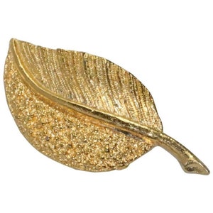 Vintage Leaf Pin