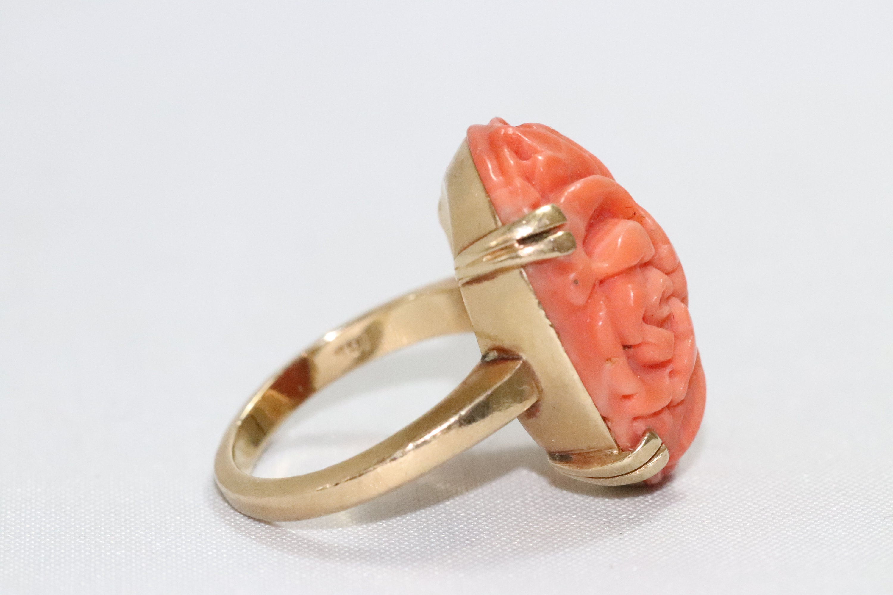 Vintage 14K Yellow Gold Floral Carved Coral Ring - Etsy