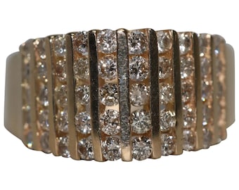 14 KT Yellow Gold Diamond Ring