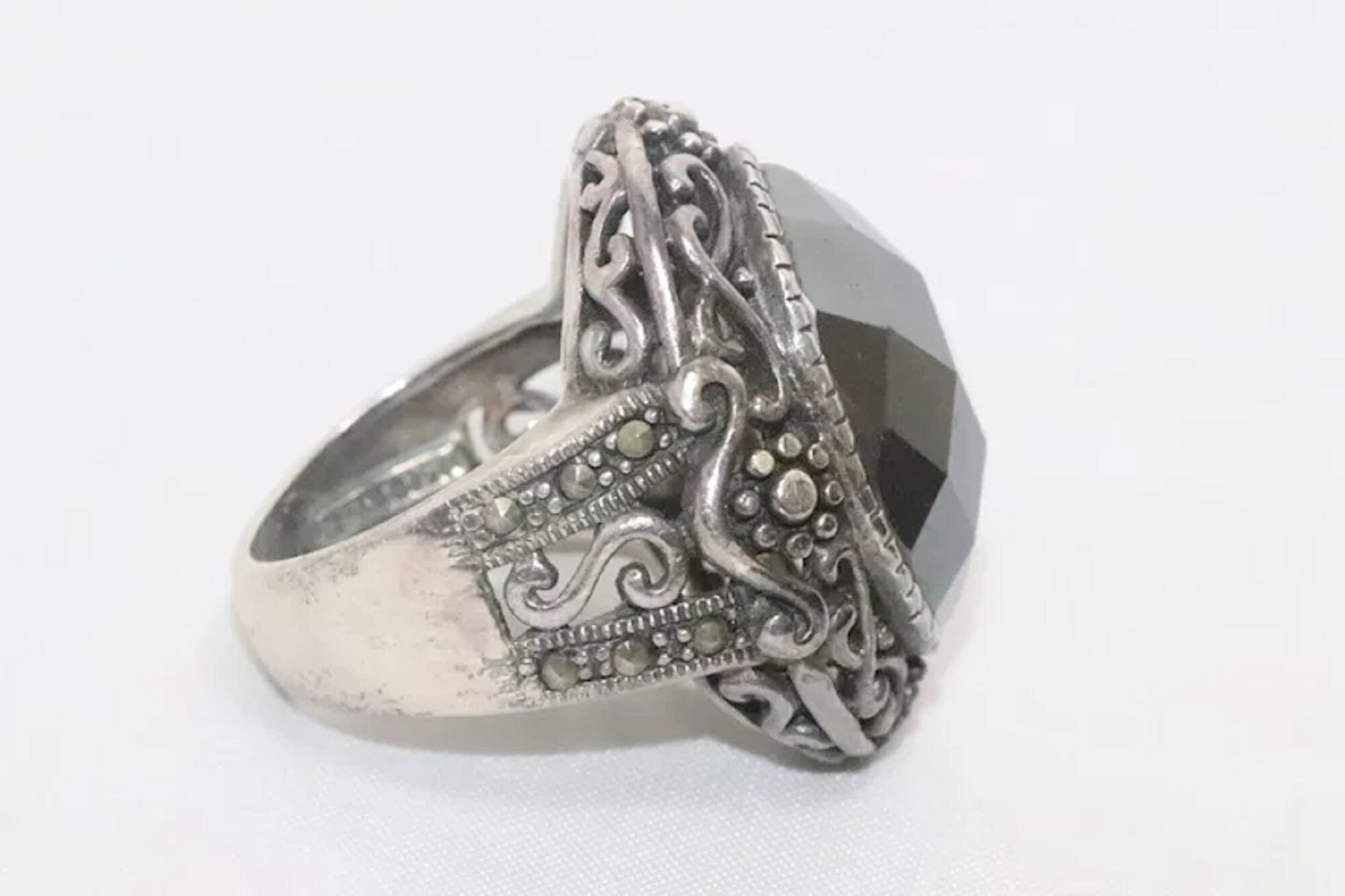 Bague Ancienne En Argent Massif Avec Marcassites Et Pierre Hématite - Taille 54 - Bon état