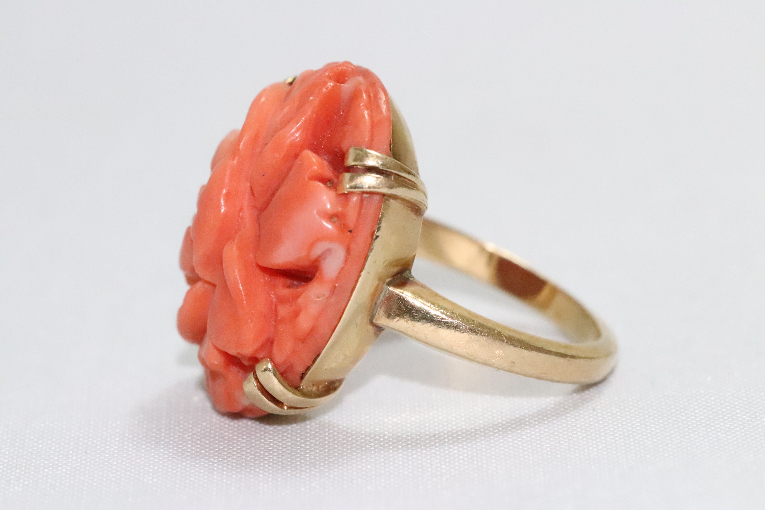 Vintage 14K Yellow Gold Floral Carved Coral Ring - Etsy